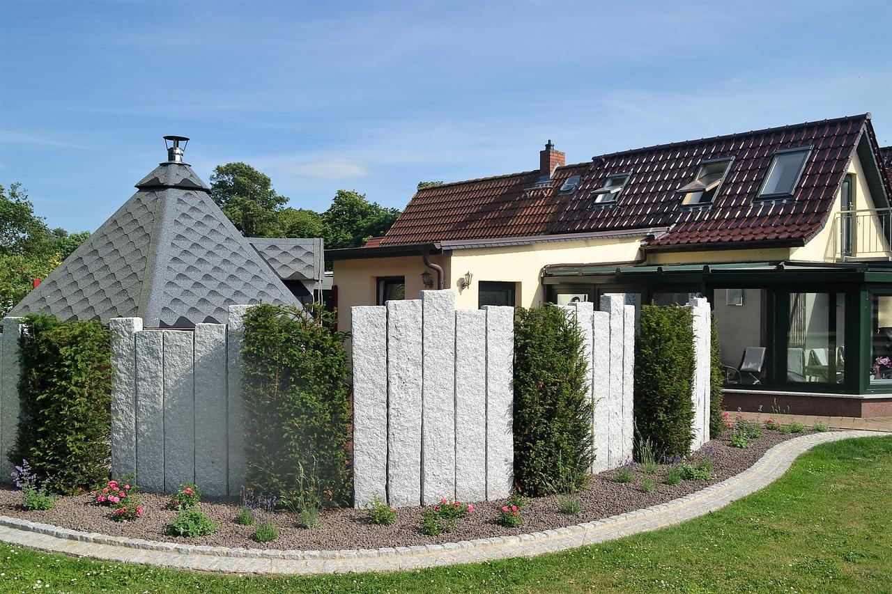 Ferienwohnung 2 Bei Familie Saupe Schaprode Exteriör bild